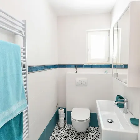Guest house Mia In Medveja - Kvarner Region