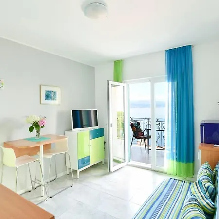Guest house Mia In Medveja - Kvarner Region Lovran