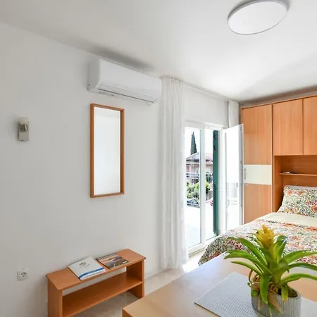 Guest house Mia In Medveja - Kvarner Region Lovran