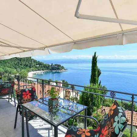 Guest house Mia In Medveja - Kvarner Region 3*
