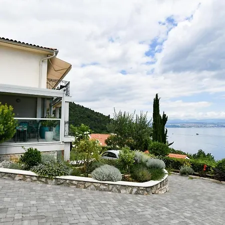 Mia In Medveja - Kvarner Region Casa de hóspedes 3*