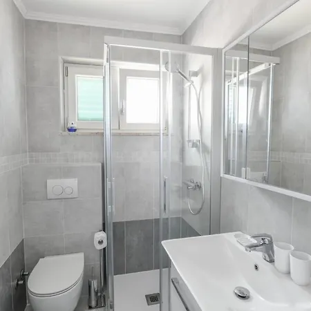 Guest house Mia In Medveja - Kvarner Region 3*